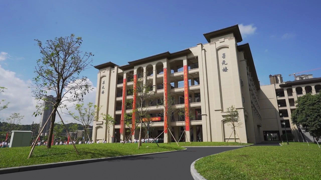 1725419144833870.jpg 1725419144833870.jpg