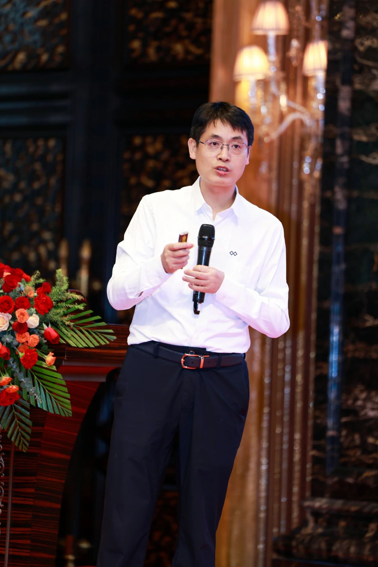 1731657345876418.jpg 1731657345876418.jpg